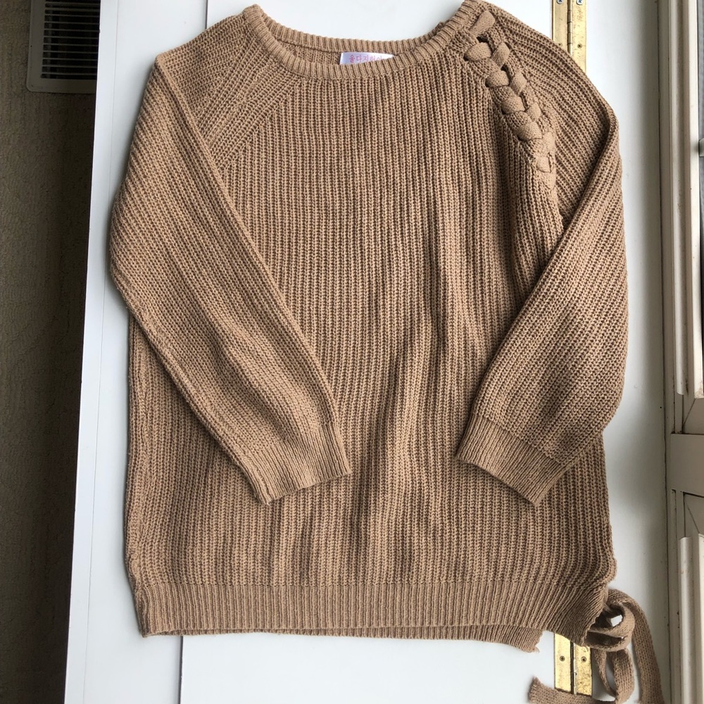 Tan Knitted Sweater size M